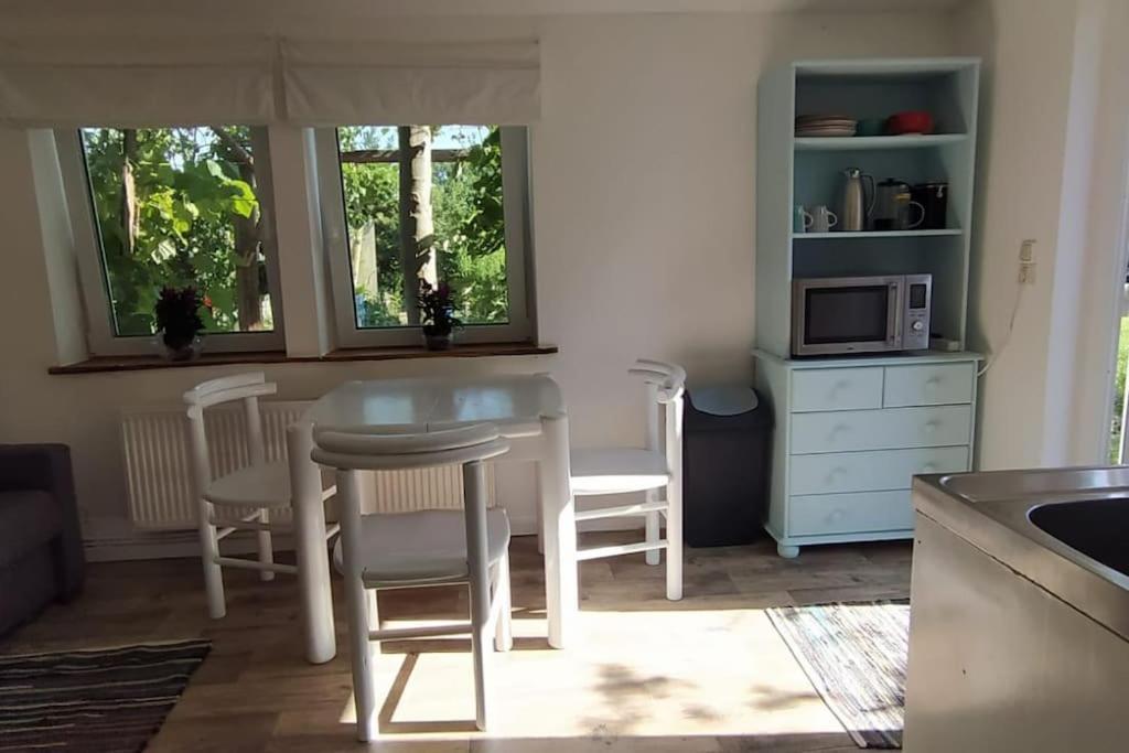 Fairschlafen - Gartenwohnung Bücken Esterno foto